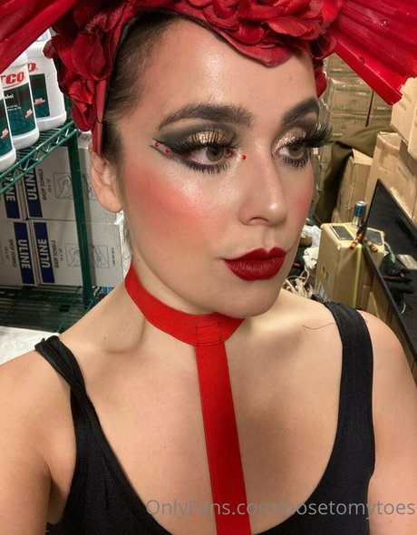 nosetomytoes porn onlyfans