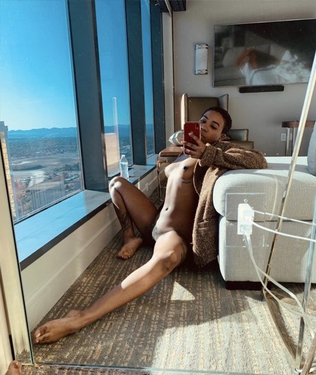 Darling Nicky naked onlyfans leaks