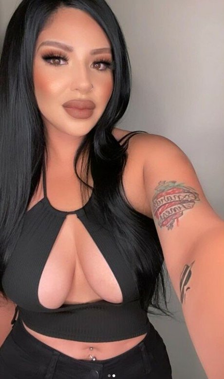 Champagne Chronicles only fans review