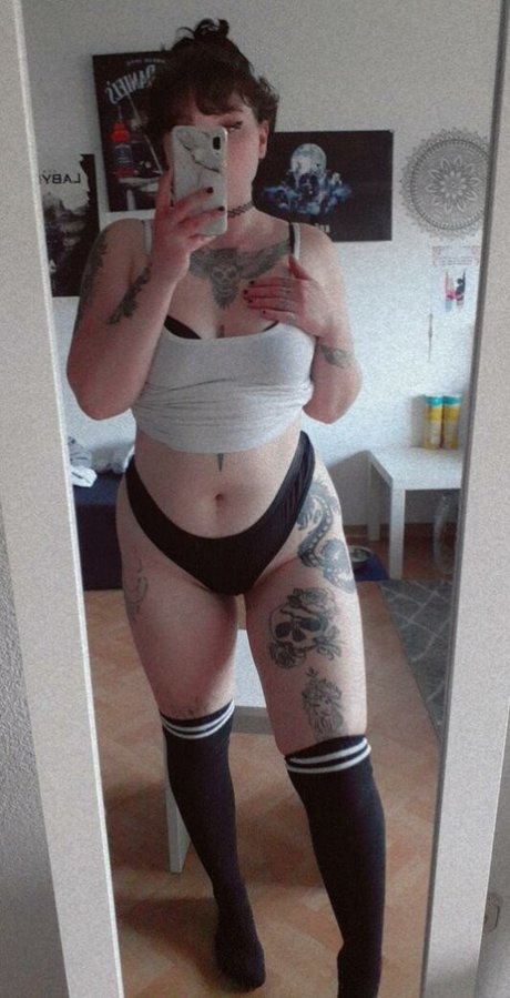 Lenaofficial fans only