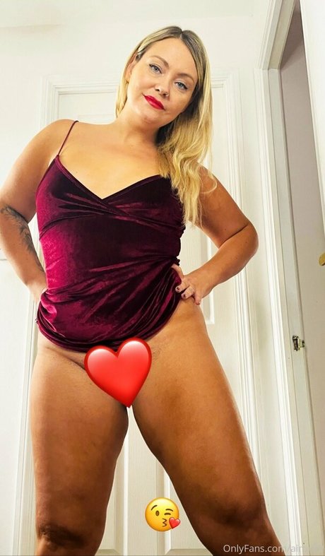 Aimx89 onlyfans strip tease