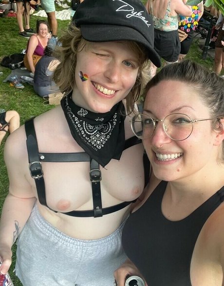 Acvalens only fans leaks