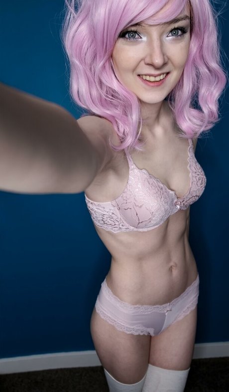 LovelyLunaC onlyfans leak sex