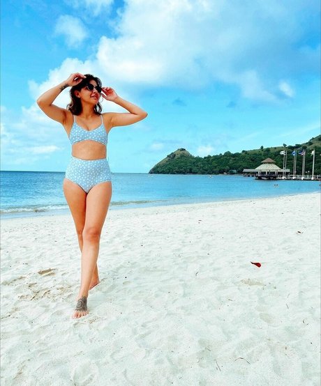 Lauren Layfield onlyfans leak sex