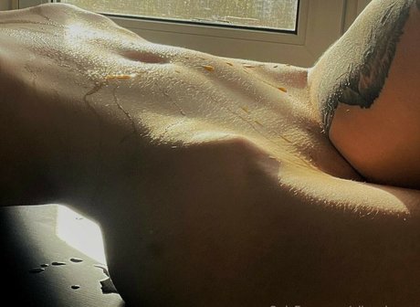 alinaaboom onlyfans sexy