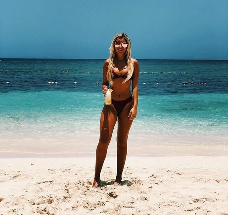 Hannah Sharpe onlyfans