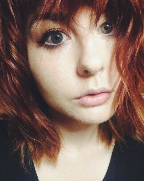 Leahloveschief tits onlyfans