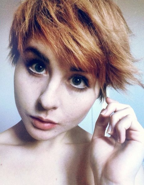 Leahloveschief only fans pic