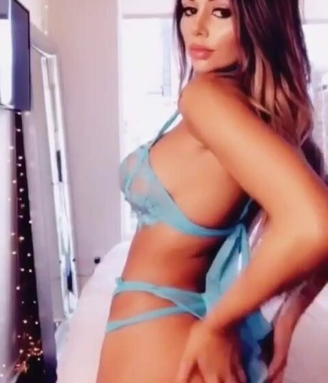 Juliannee onlyfans leaked nude