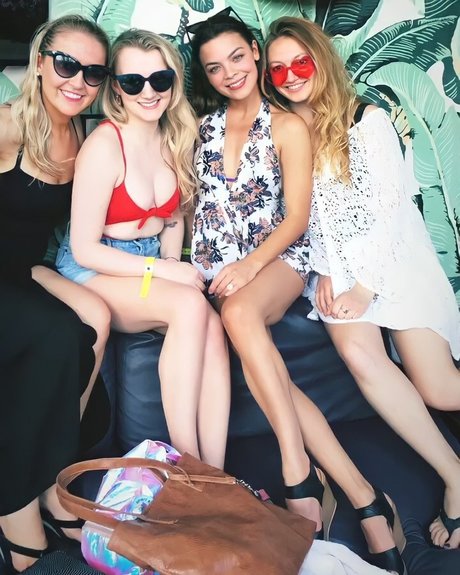 Evanna Lynch onlyfans leak ass