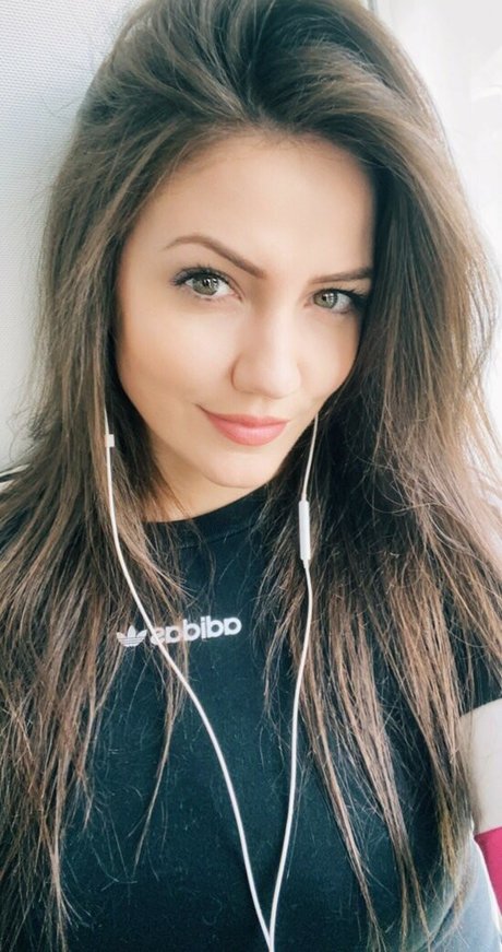 KayPea onlyfans leaks