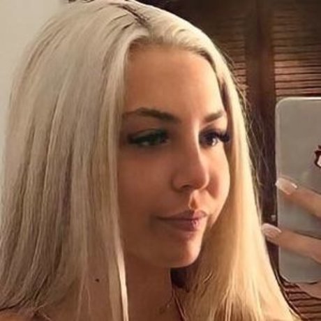 Beth Tucker onlyfans sex tape