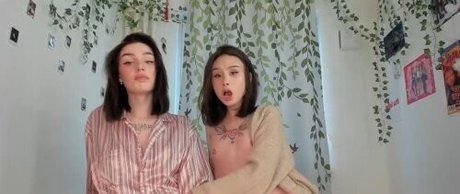 Amy Split nude onlyfans