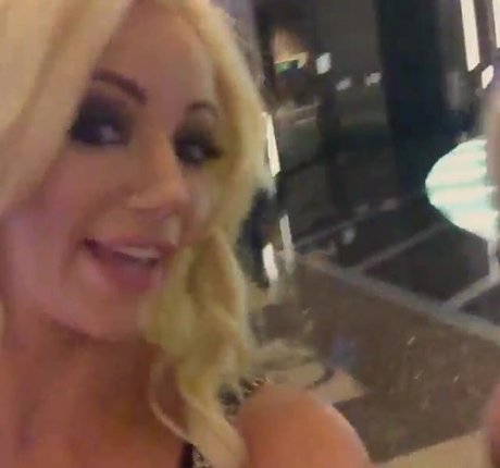 nicolettesheaxxx en onlyfans