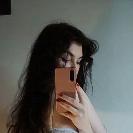 Dinky Demure naked only fans