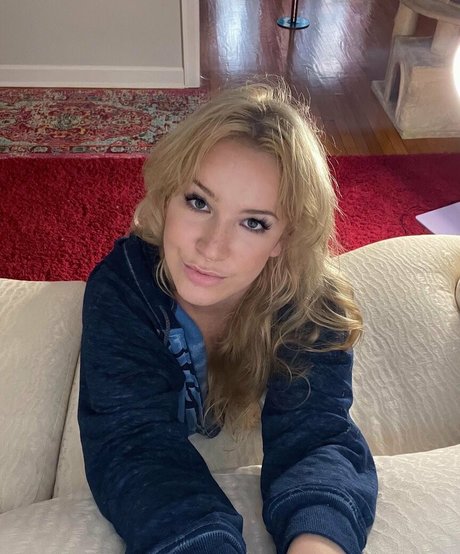 King Caitlin onlyfans nude