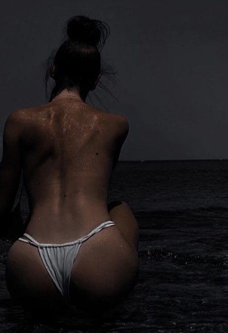 la lumi_ onlyfans nude leak