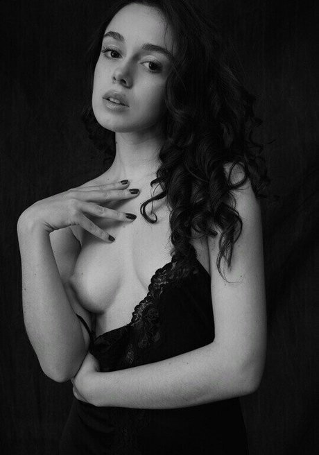 mademoiselleoz onlyfans nude pics