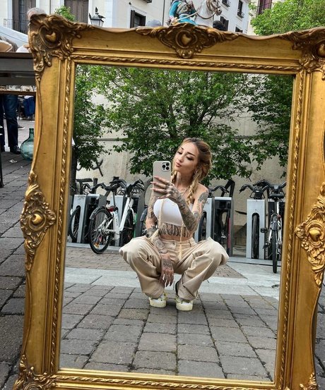 Vanesasoria_ onlyfans leaked