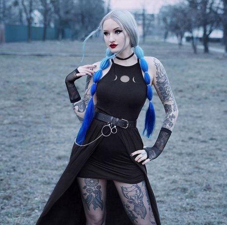 BlueAstrid leaks only fans