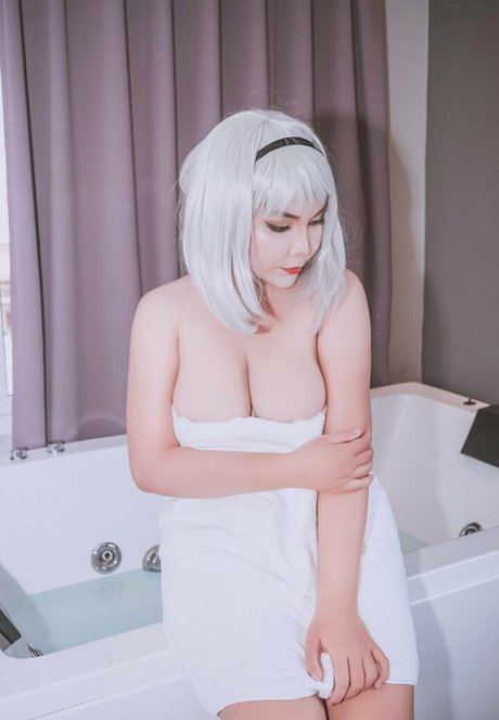 QueenieChuppy onlyfans naked pics