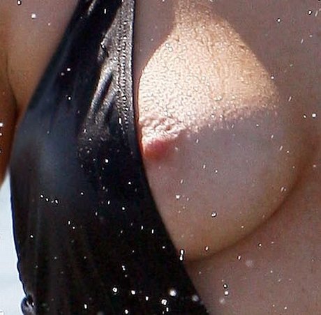 Sophie Monk only fans pics