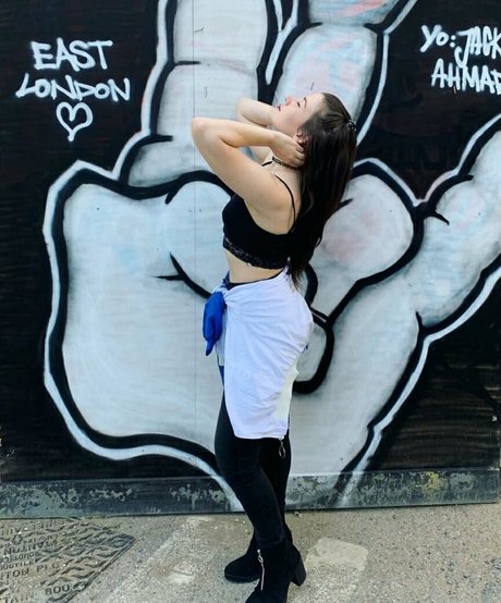 Aayley nude onlyfans pics