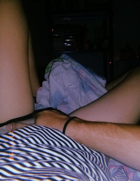 Alguem Tem Algo onlyfans posts