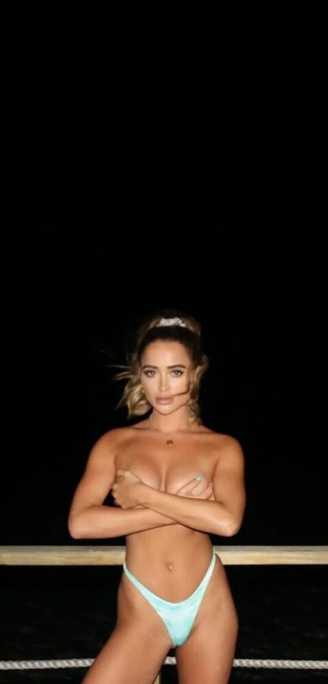 Georgia Harrison desnuda onlyfans