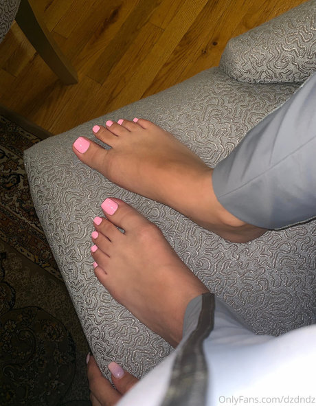 Dzdndz leaked nudes onlyfans