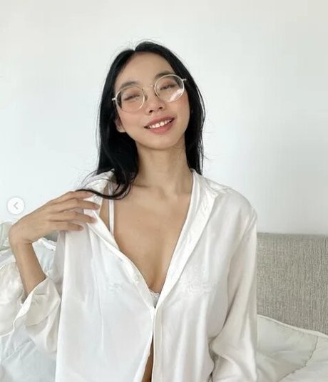 Goldenbee only fans review