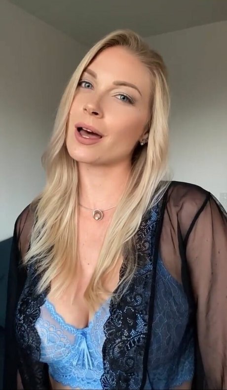 Dresden333 onlyfans topless