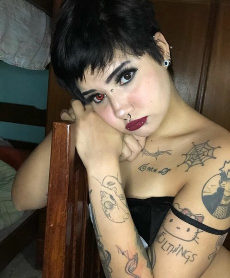 slugsataniic onlyfans hot