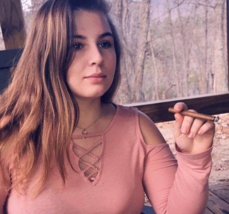 Elsalmorton leaked porn onlyfans