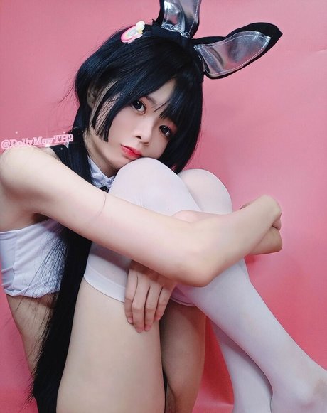 DollyMew tits onlyfans