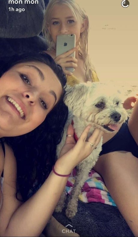 Abby Hughes only fans nude leaks