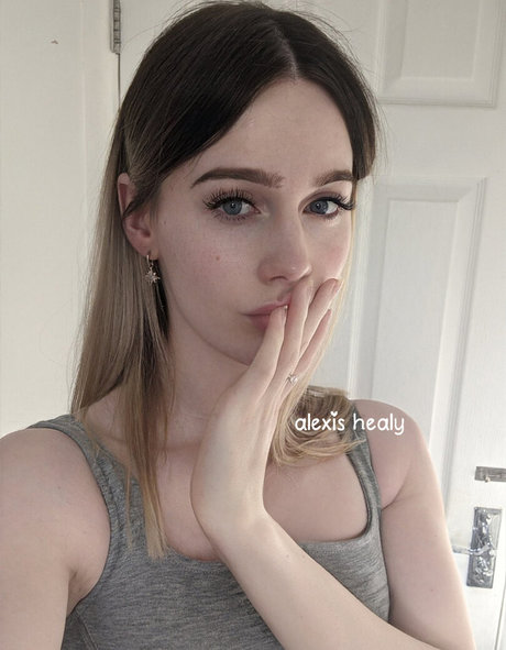 AlexisHealy leaked onlyfans pictures