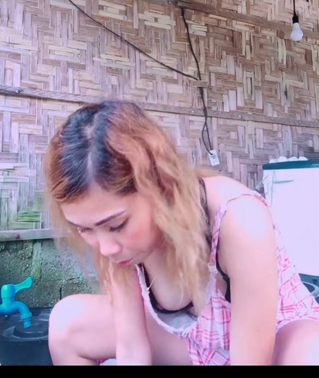 Lhyn Ghee Tv naked onlyfans pics