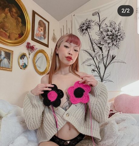 Olivya Nora naked only fans