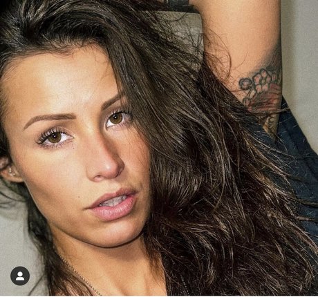 Amalia Loveee new onlyfans leaks