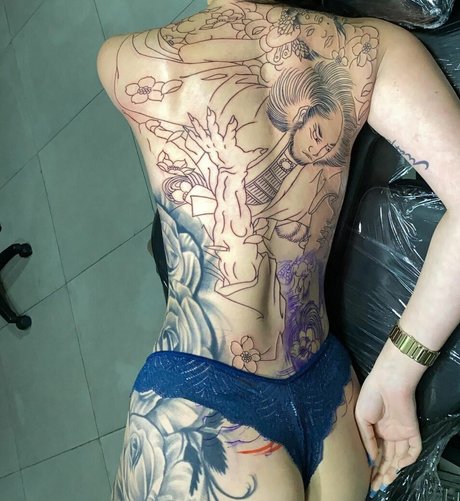 Amanda Yamashita onlyfans model