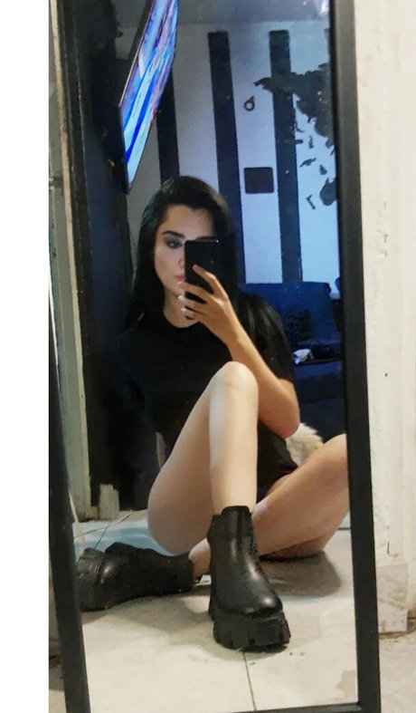 Paulette Somarriba onlyfans boobs