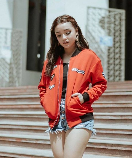 Sarah Carlos nude onlyfans pics