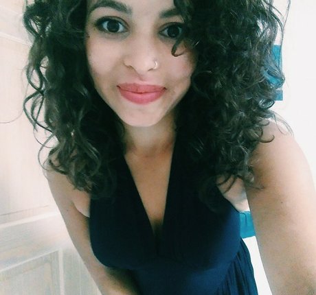 Moya Lothian McLean onlyfans