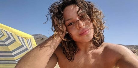 Moya Lothian McLean onlyfans leaks naked