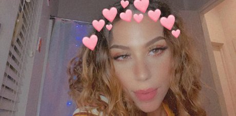 Alexis Pierce onlyfans nudes leak