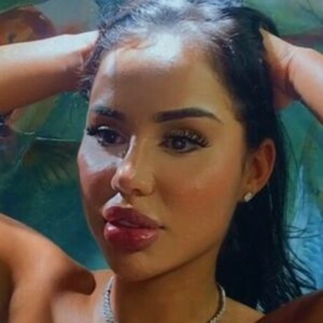 Marcellaz nude onlyfans leaks