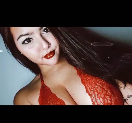 flopiiayeleen hot onlyfans