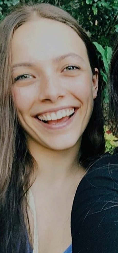 Molly Mae Osborne Profile pic