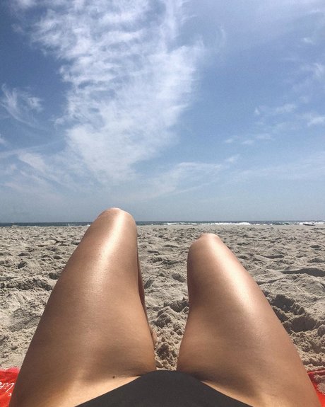 Jeanni Mulder onlyfans model photos